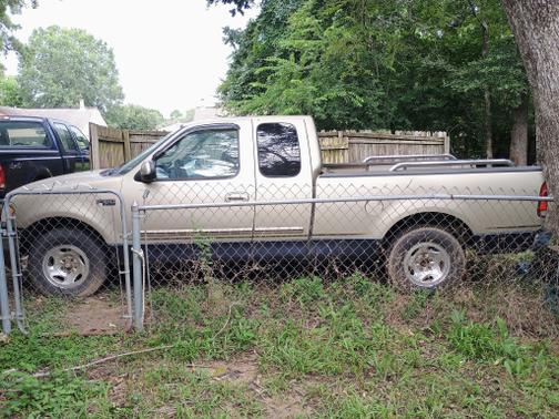2000 Ford F-150 XLT SuperCab