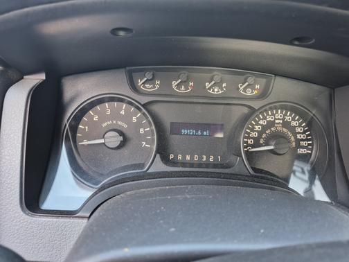 2011 Ford F-150 STX