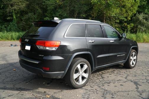 Black 2014 Jeep Grand Cherokee Limited