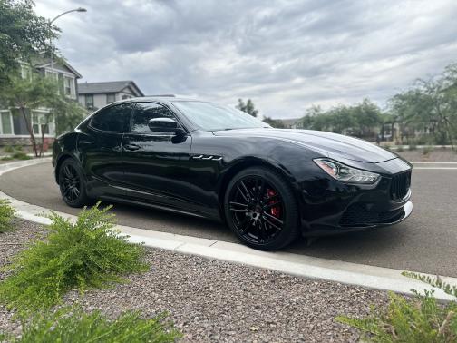 2017 Maserati Ghibli S