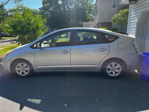 Silver 2008 Toyota Prius Touring