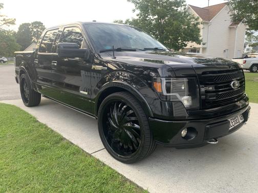 Photo 2 of 7 of 2013 Ford F-150 Limited