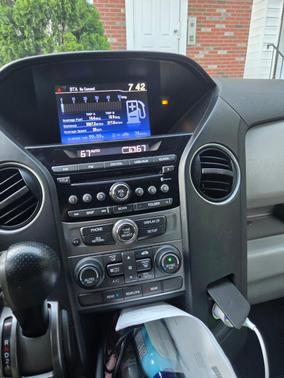 Blue 2014 Honda Pilot EX