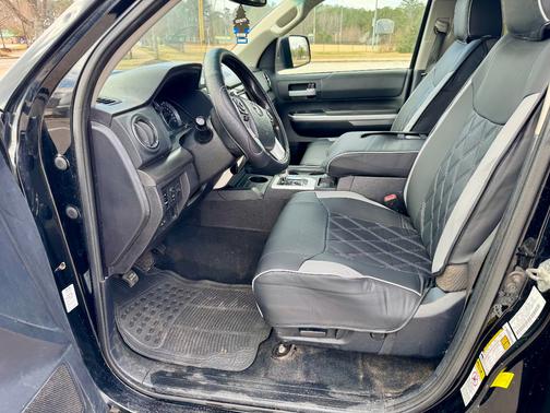 2014 Toyota Tundra SR