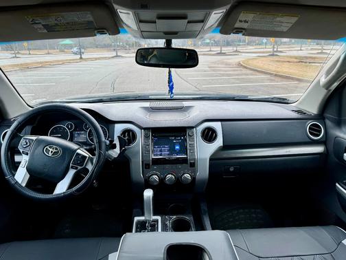 2014 Toyota Tundra SR