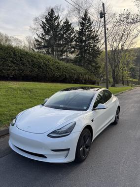 2019 Tesla Model 3 Performance
