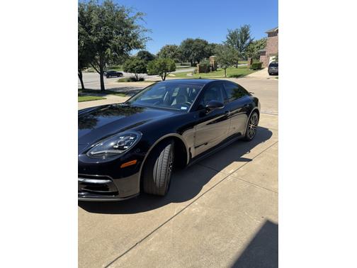 2018 Porsche Panamera 4S