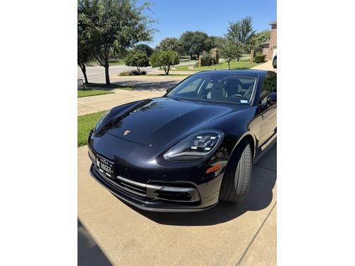 2018 Porsche Panamera 4S