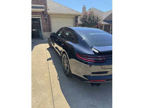 2018 Porsche Panamera 4S