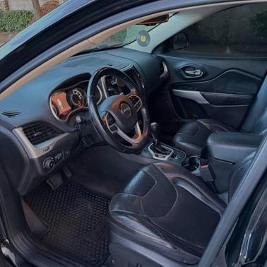 Black 2018 Jeep Cherokee Trailhawk