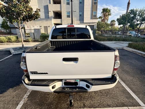 White 2013 Toyota Tacoma PreRunner