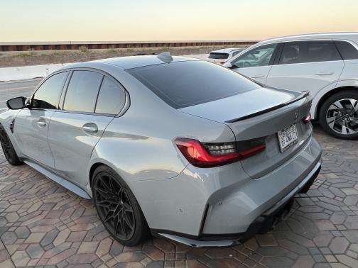 Photo 4 of 9 of 2022 BMW M3 Competition
