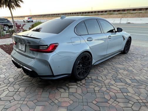 Photo 5 of 9 of 2022 BMW M3 Competition