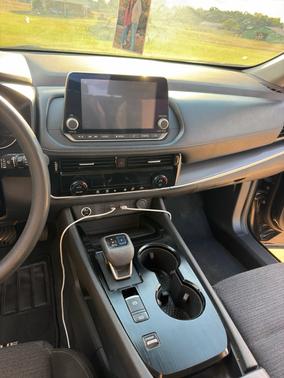 Black 2021 Nissan Rogue SV