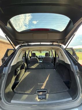 Black 2021 Nissan Rogue SV