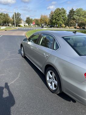 2012 Volkswagen Passat 2.5 SE