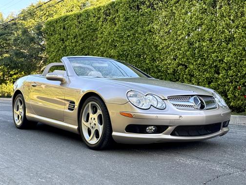 Beige 2004 Mercedes-Benz SL-Class SL600 Roadster