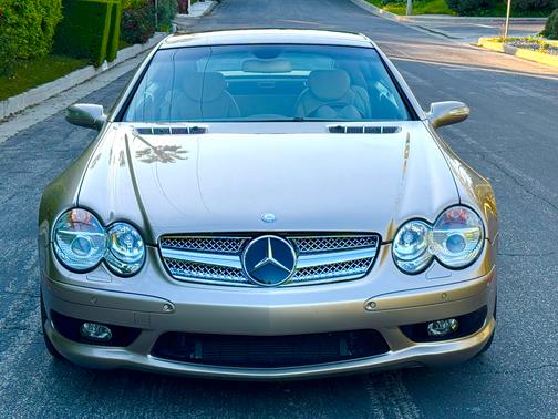 Beige 2004 Mercedes-Benz SL-Class SL600 Roadster