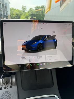 Blue 2023 Tesla Model Y Performance