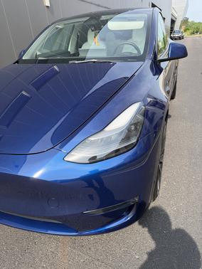 Blue 2023 Tesla Model Y Performance