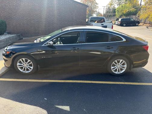 Black 2017 Chevrolet Malibu 1LT