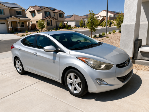Silver 2013 Hyundai ELANTRA GLS