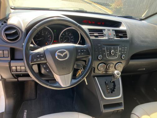 2013 Mazda Mazda5 Grand Touring