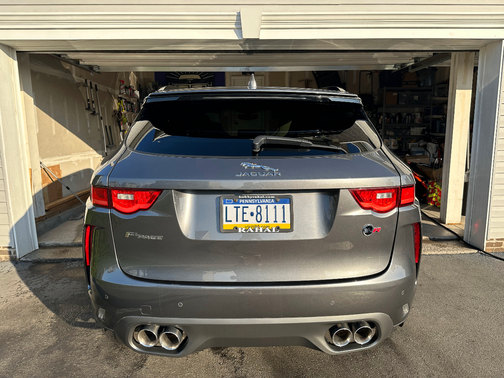 2019 Jaguar F-PACE SVR