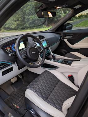 2019 Jaguar F-PACE SVR