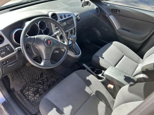 2008 Pontiac Vibe Base