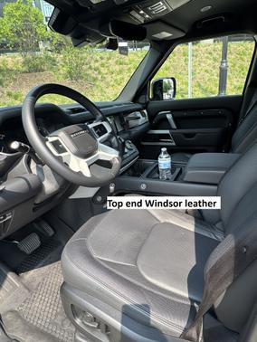 2023 Land Rover Defender X-Dynamic SE