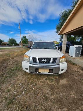 2008 Nissan Titan LE