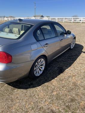 2011 BMW 328 i
