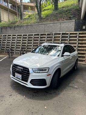 White 2016 Audi Q3 2.0T Prestige