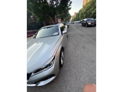 2017 BMW 750 i xDrive