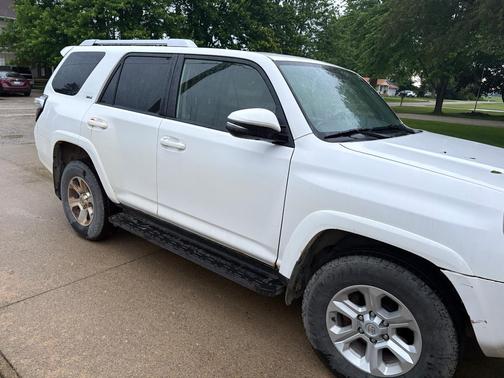 White 2014 Toyota 4Runner Limited