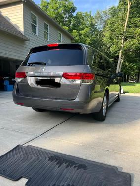 Gray 2014 Honda Odyssey EX-L