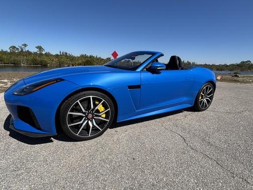 2018 Jaguar F-TYPE SVR