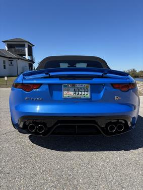 2018 Jaguar F-TYPE SVR