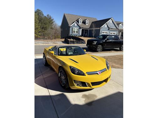 2008 Saturn Sky Red Line