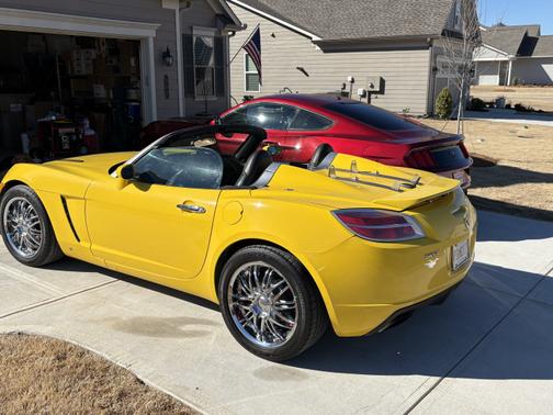 2008 Saturn Sky Red Line