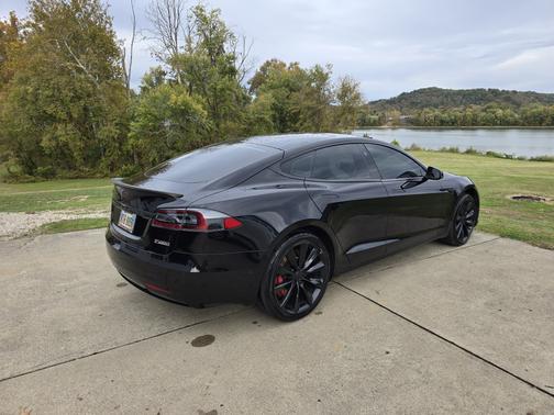 2017 Tesla Model S P100D