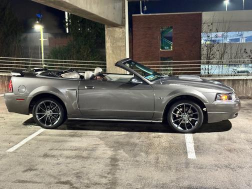 2003 Ford Mustang GT Premium