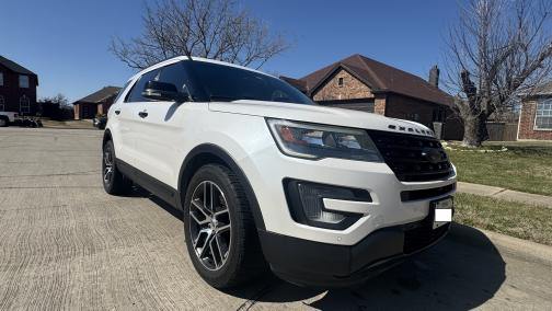 2016 Ford Explorer Sport