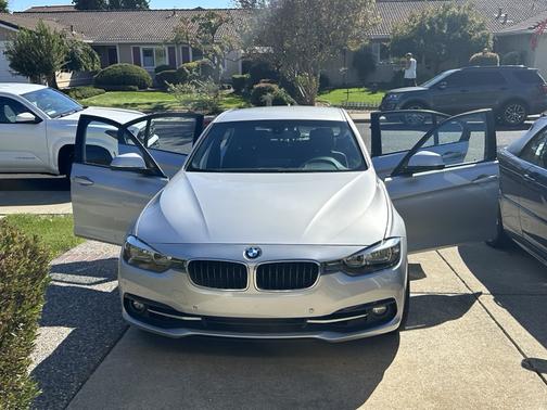 2016 BMW 328 i