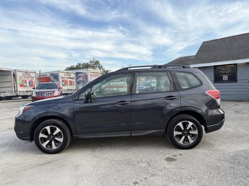 2017 Subaru Forester 2.5i
