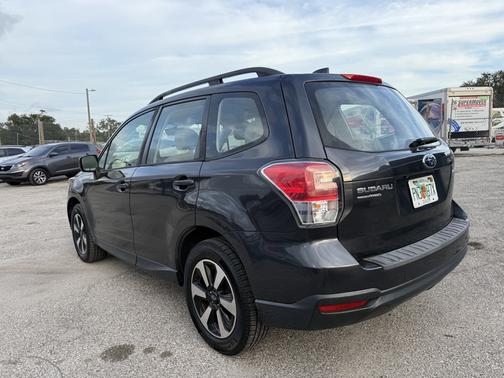 2017 Subaru Forester 2.5i