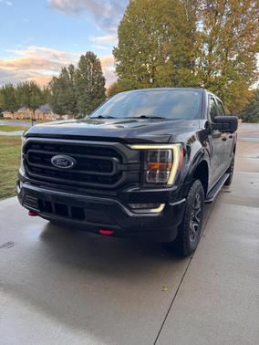 Black 2023 Ford F-150 XLT