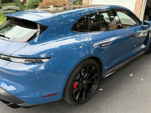 2023 Porsche Taycan Taycan GTS
