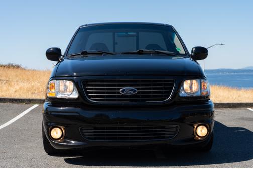 2003 Ford F-150 SVT Lightning Flareside